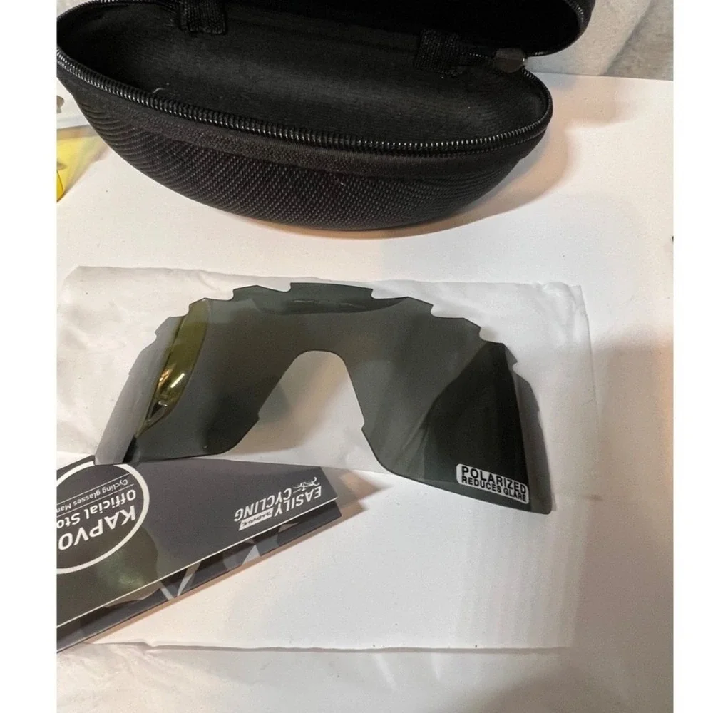 Kapvoe Cycling Sunglasses White Frame 4 Interchangeable Lenses Polarized Sport